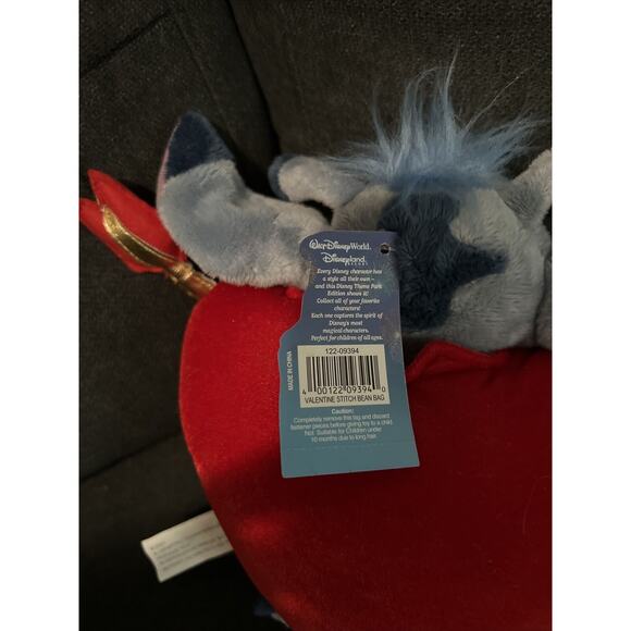 Disney Parks Stitch Valentines beanie vintage plush figure 2005 New With Tags - Picture 3 of 5